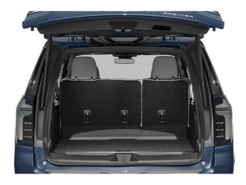 New 2026 Chevrolet Suburban Premier AWD/4WD image 13