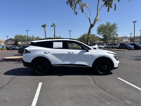 Certified 2024 Kia Sportage X-Pro Prestige AWD/4WD image 2