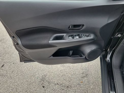 Certified 2022 Nissan Kicks S FWD image 25
