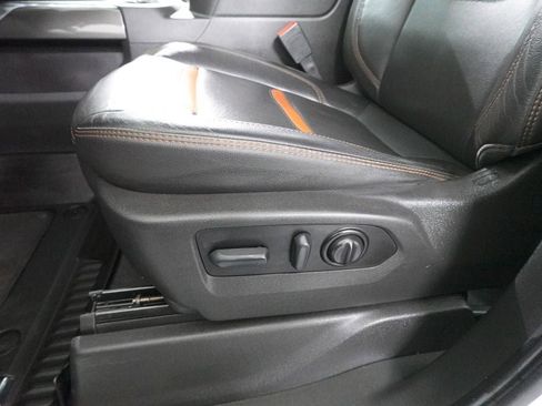 Used 2021 GMC Sierra 1500 AT4 image 11