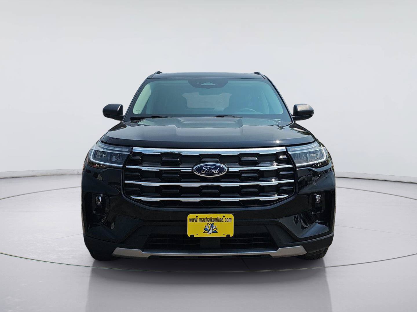 Used 2026 Ford Explorer Active RWD image 8