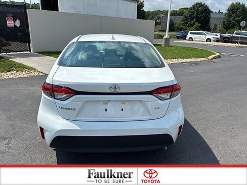 Certified 2025 Toyota Corolla LE FWD image 11