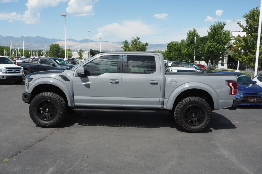 Used 2018 Ford F150 Raptor w/ Equipment Group 802A Luxury AWD/4WD image 8