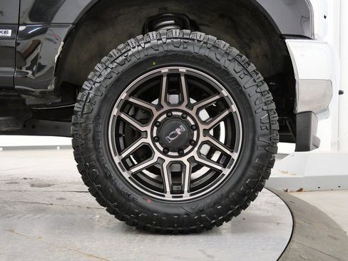 Used 2019 Ford F250 XLT image 37