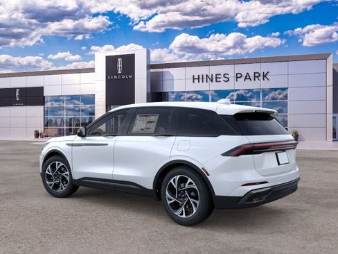 New 2026 Lincoln Nautilus Premier w/ Equipment Group 102A AWD/4WD image 4