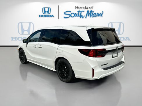 New 2026 Honda Odyssey Sport-L image 4