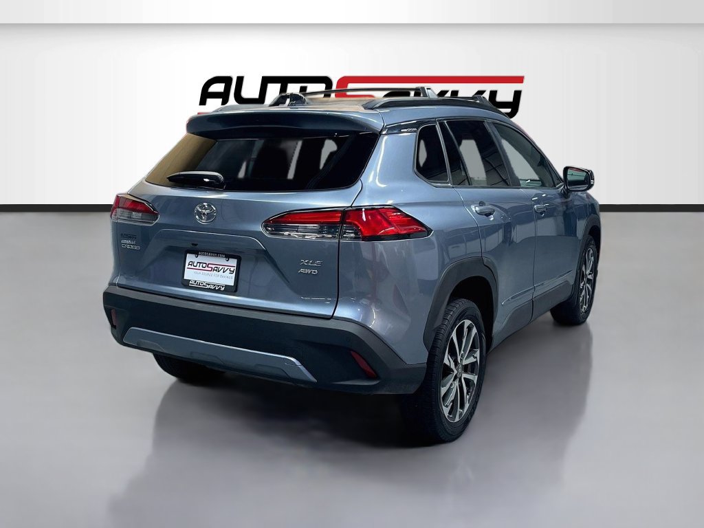 Used 2025 Toyota Corolla Cross XLE w/ Convenience Package AWD/4WD image 7