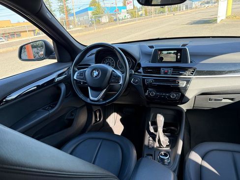 Used 2017 BMW X1 xDrive28i AWD/4WD image 17
