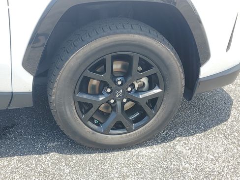 Certified 2023 Toyota RAV4 LE FWD image 7