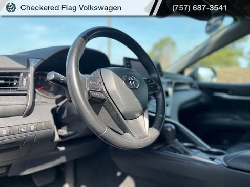 Used 2024 Toyota Camry XSE image 16