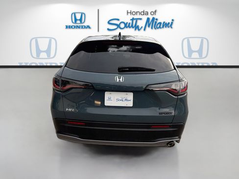 Used 2025 Honda HR-V Sport image 6