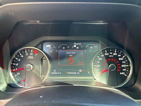 Used 2018 Ford F150 Raptor w/ Equipment Group 802A Luxury image 17