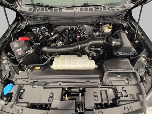 Used 2024 Ford F150 Platinum AWD/4WD image 8