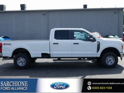 New 2025 Ford F250 Lariat w/ FX4 Off-Road Package
