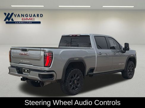 Used 2024 GMC Sierra 2500 AT4 w/ AT4 Premium Plus Package AWD/4WD image 8