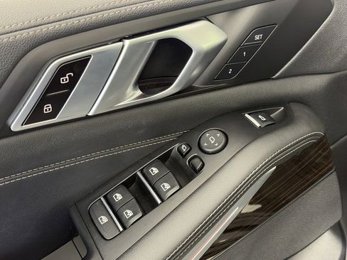 Used 2023 BMW X5 xDrive40i image 25