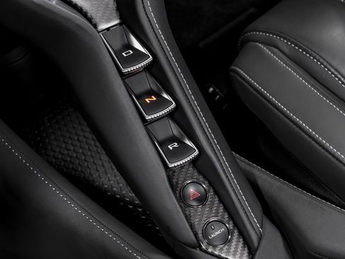 Used 2022 McLaren 720S Spider image 24