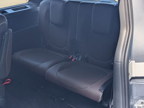 Used 2025 Volkswagen ID. Buzz Pro S Plus RWD image 20