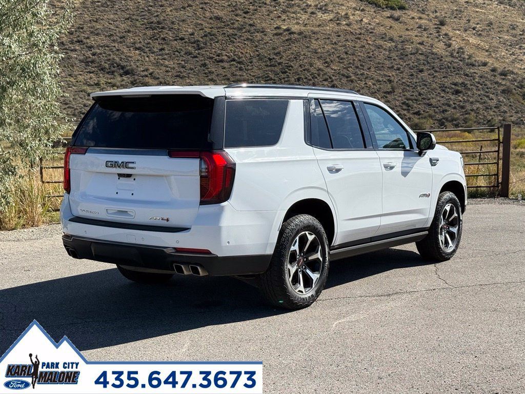 Used 2025 GMC Yukon AT4 w/ AT4 Premium Plus Package AWD/4WD image 5