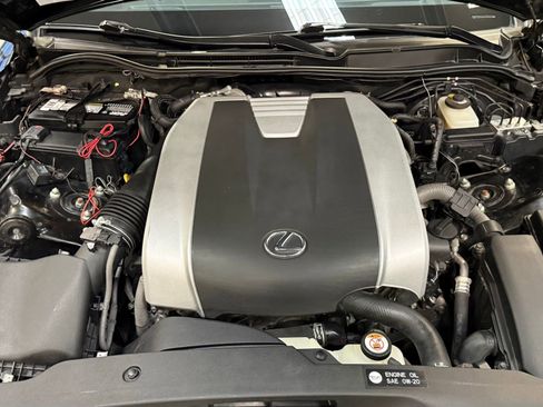Used 2019 Lexus IS 300 AWD image 17