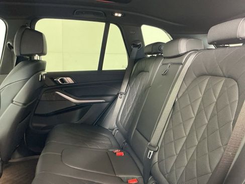 Certified 2025 BMW X5 sDrive40i w/ Climate Comfort Package image 25