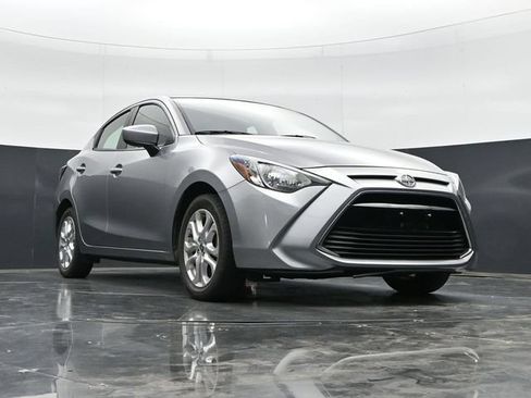 Used 2016 Scion iA FWD image 37