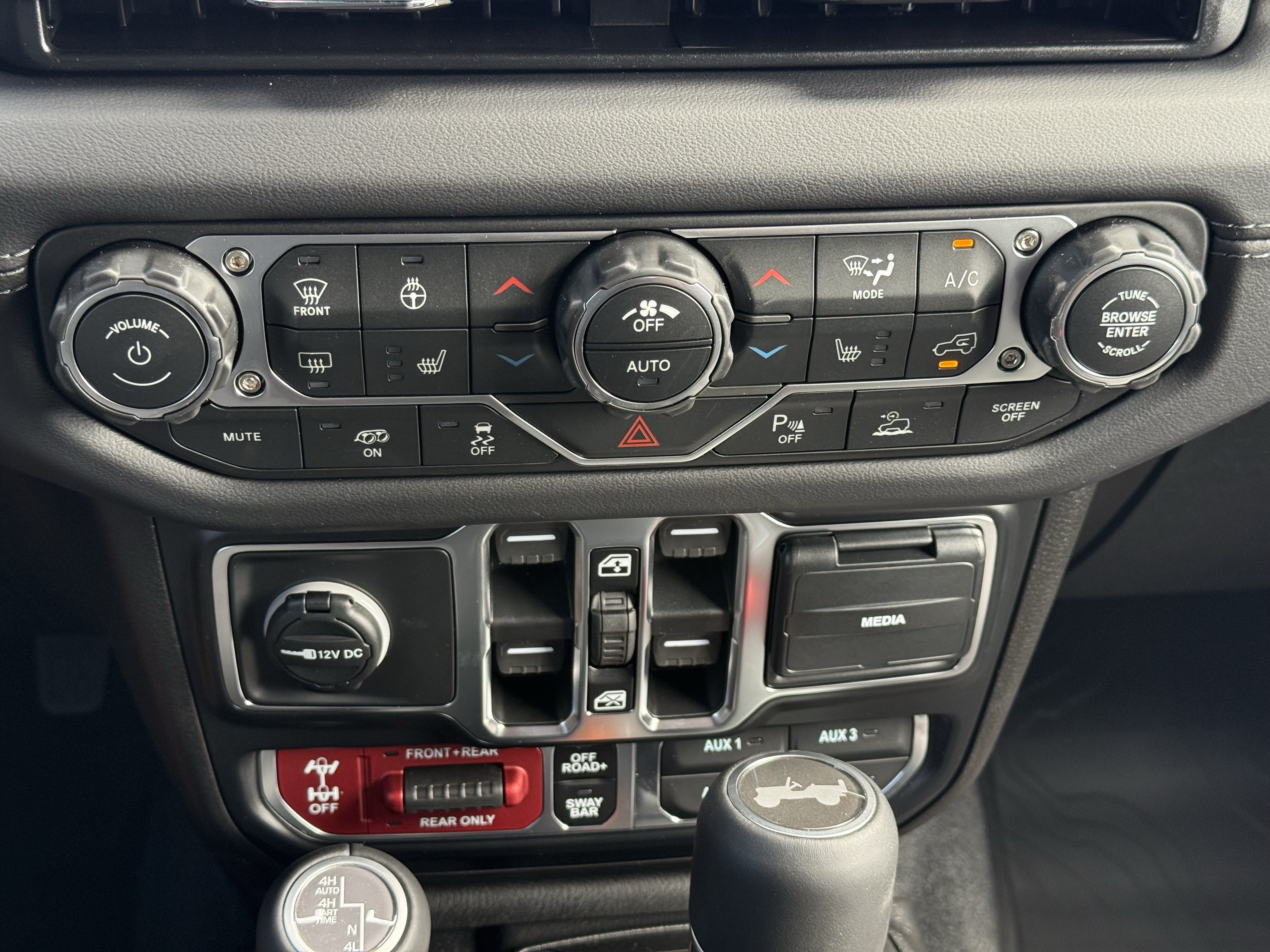 New 2026 Jeep Wrangler Unlimited Rubicon 392 w/ Quick Order Package 27X Moab AWD/4WD image 26