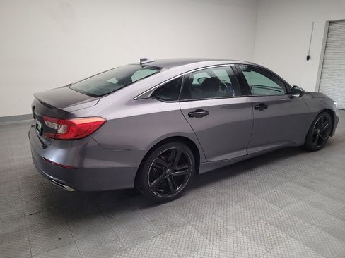 Used 2019 Honda Accord Sport image 10