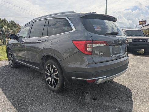 Used 2019 Honda Pilot Touring image 5