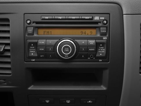 Used 2016 Nissan NV 2500 SV image 12