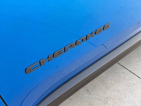 New 2026 Jeep Cherokee Overland w/ Advanced Pro Tech Group AWD/4WD image 33