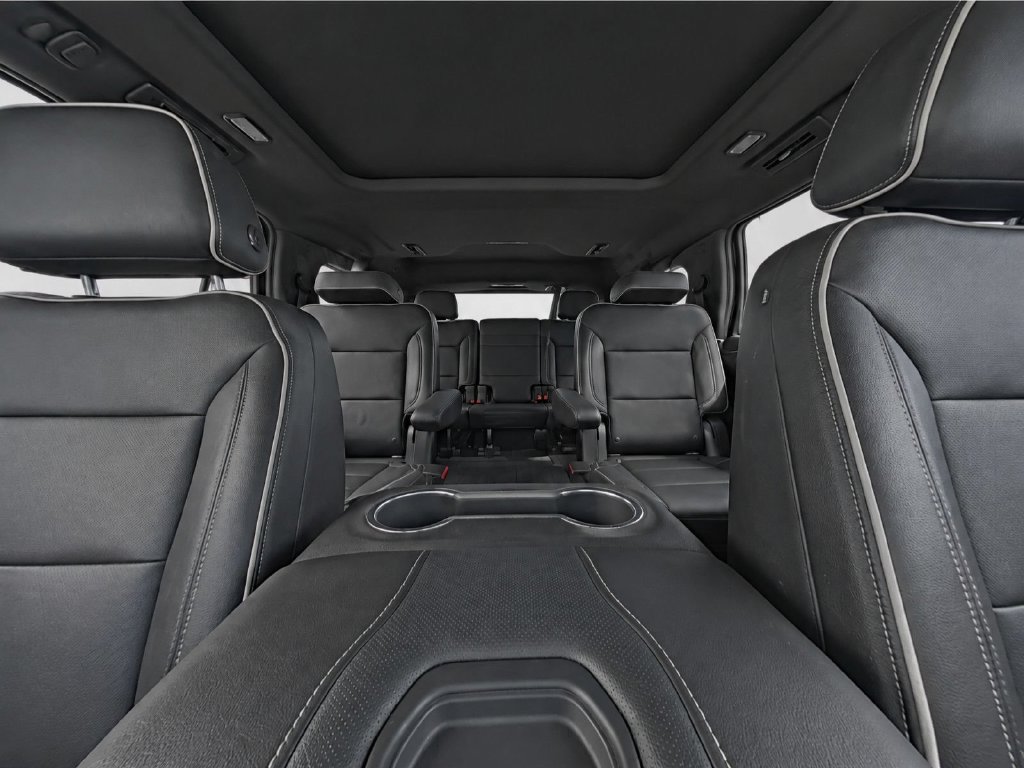 Used 2021 Chevrolet Tahoe Premier w/ Premium Package AWD/4WD image 25