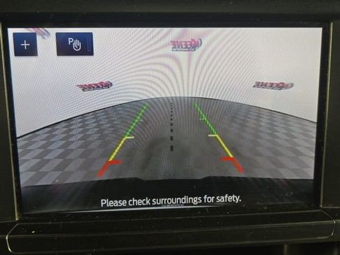 Used 2024 Ford F250 XLT image 11