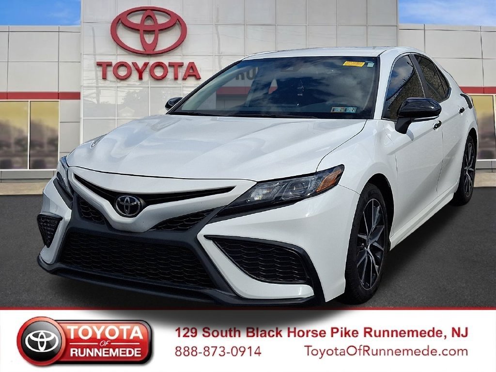 Used 2023 Toyota Camry SE FWD image 25
