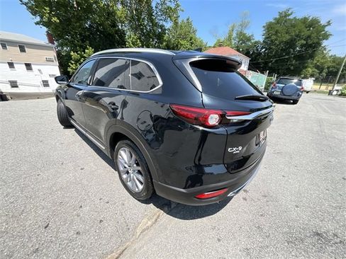 Used 2022 MAZDA CX-9 Grand Touring image 2
