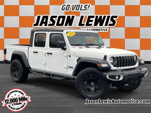 Used 2025 Jeep Gladiator Sport image 1