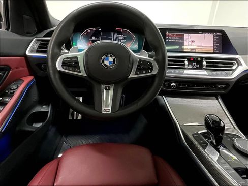 Used 2022 BMW 330i Sedan w/ M Sport Package RWD image 19