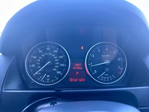 Used 2014 BMW X1 sDrive28i RWD image 25