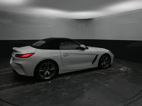 Used 2025 BMW Z4 sDrive30i image 10