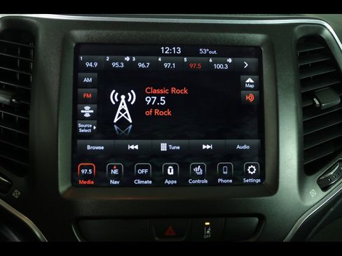 Used 2022 Jeep Cherokee Trailhawk w/ Sun, Sound & Nav Group image 26