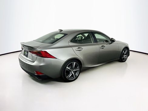 Used 2017 Lexus IS 200t w/ Premium Package RWD image 9