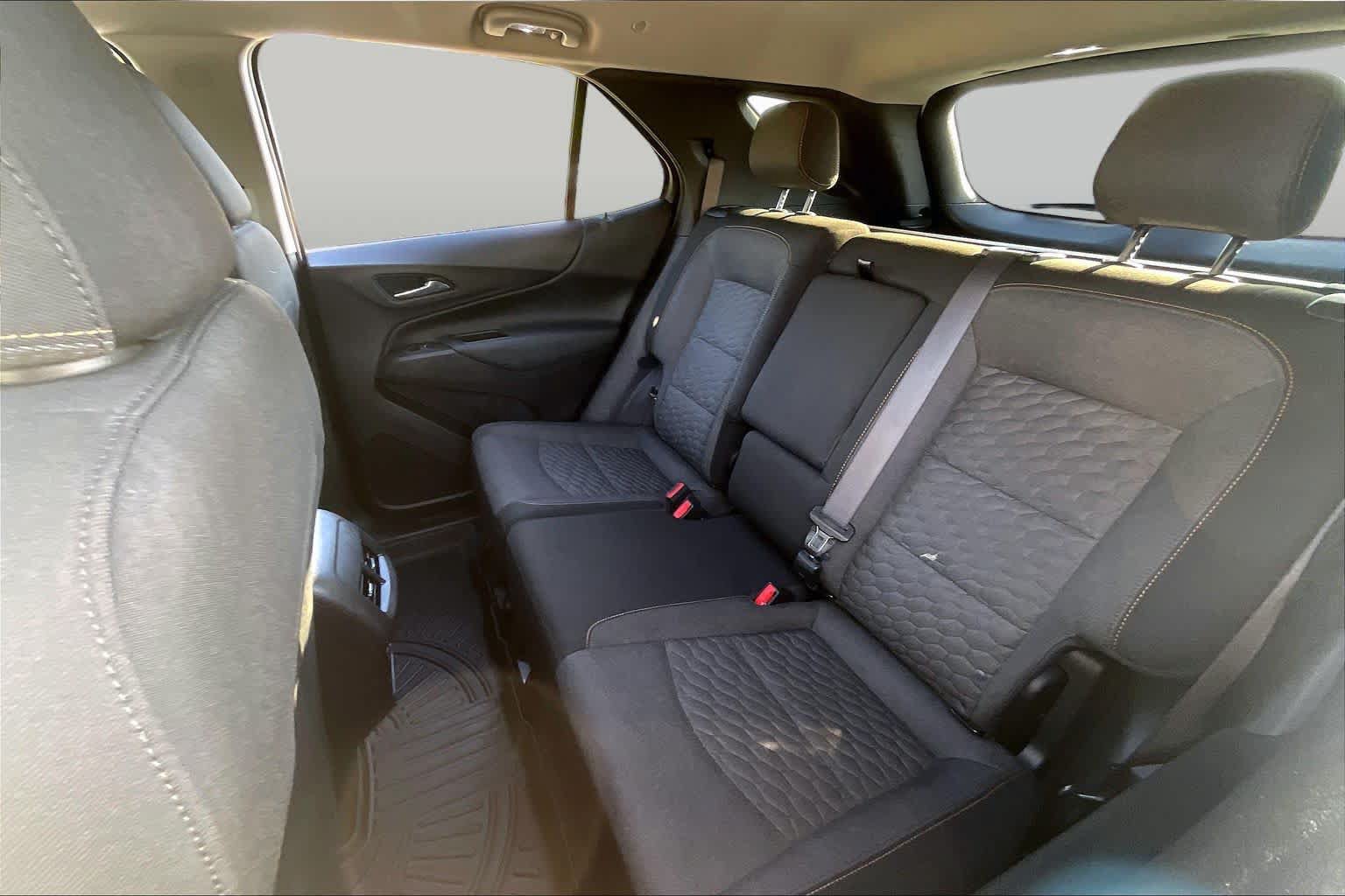 Used 2021 Chevrolet Equinox LT AWD/4WD image 19