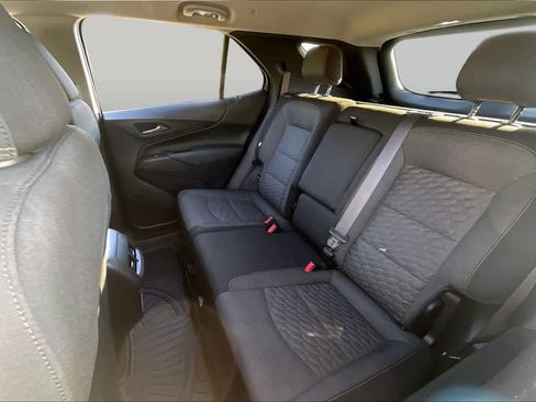 Used 2021 Chevrolet Equinox LT AWD/4WD image 19