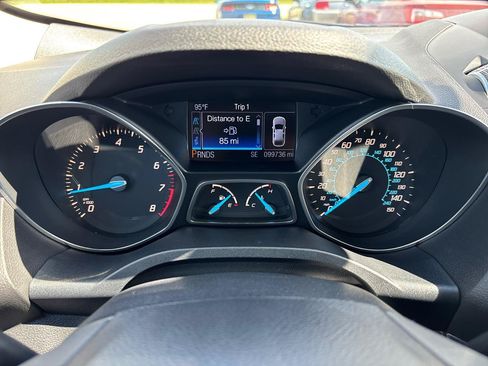 Used 2013 Ford Escape Titanium w/ Class II Trailer Tow Pkg AWD/4WD image 14