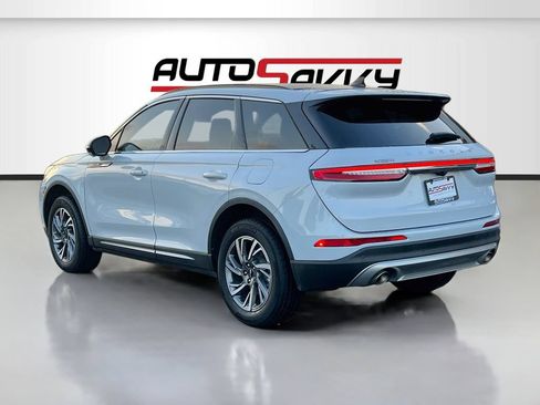 Used 2025 Lincoln Corsair FWD w/ Equipment Group 101A image 5