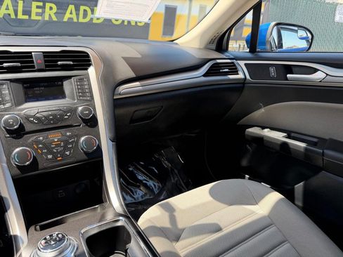 Used 2017 Ford Fusion S FWD image 25