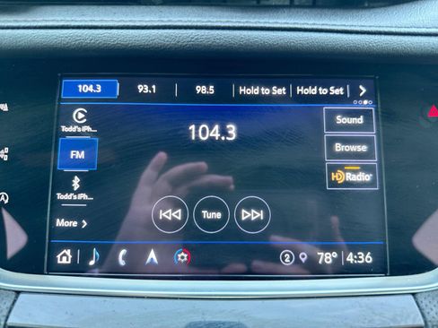 Used 2023 Cadillac XT5 Premium Luxury w/ Technology Package FWD image 9