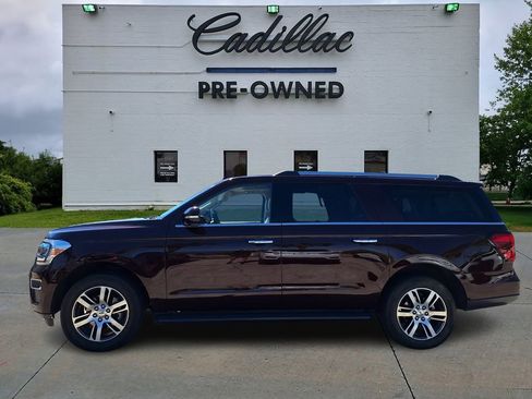 Used 2024 Ford Expedition Max Limited AWD/4WD image 6