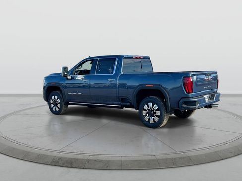 New 2026 GMC Sierra 3500 Denali w/ Denali Reserve Package AWD/4WD image 6