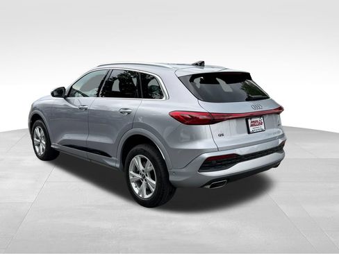 Used 2025 Audi Q5 Premium w/ Convenience Package AWD/4WD image 5